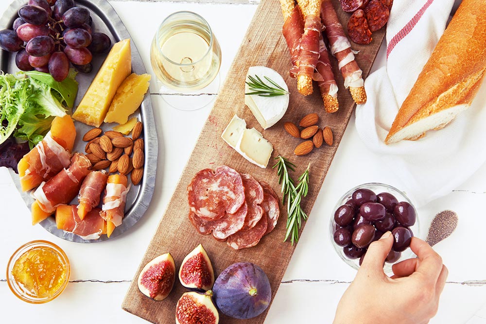 Learn How to Make a Charcuterie Board in 7 Simple Steps – Instacart